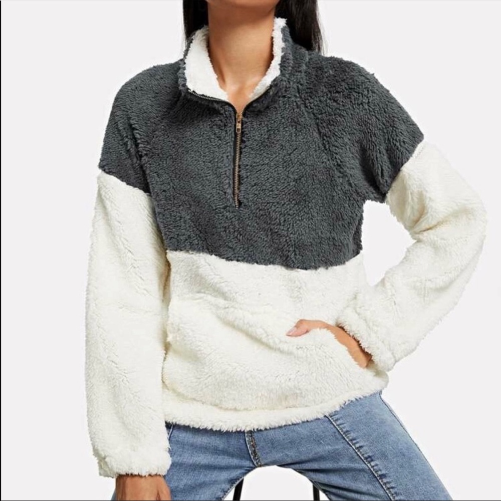 Half zip pullover - Picture 2 of 2